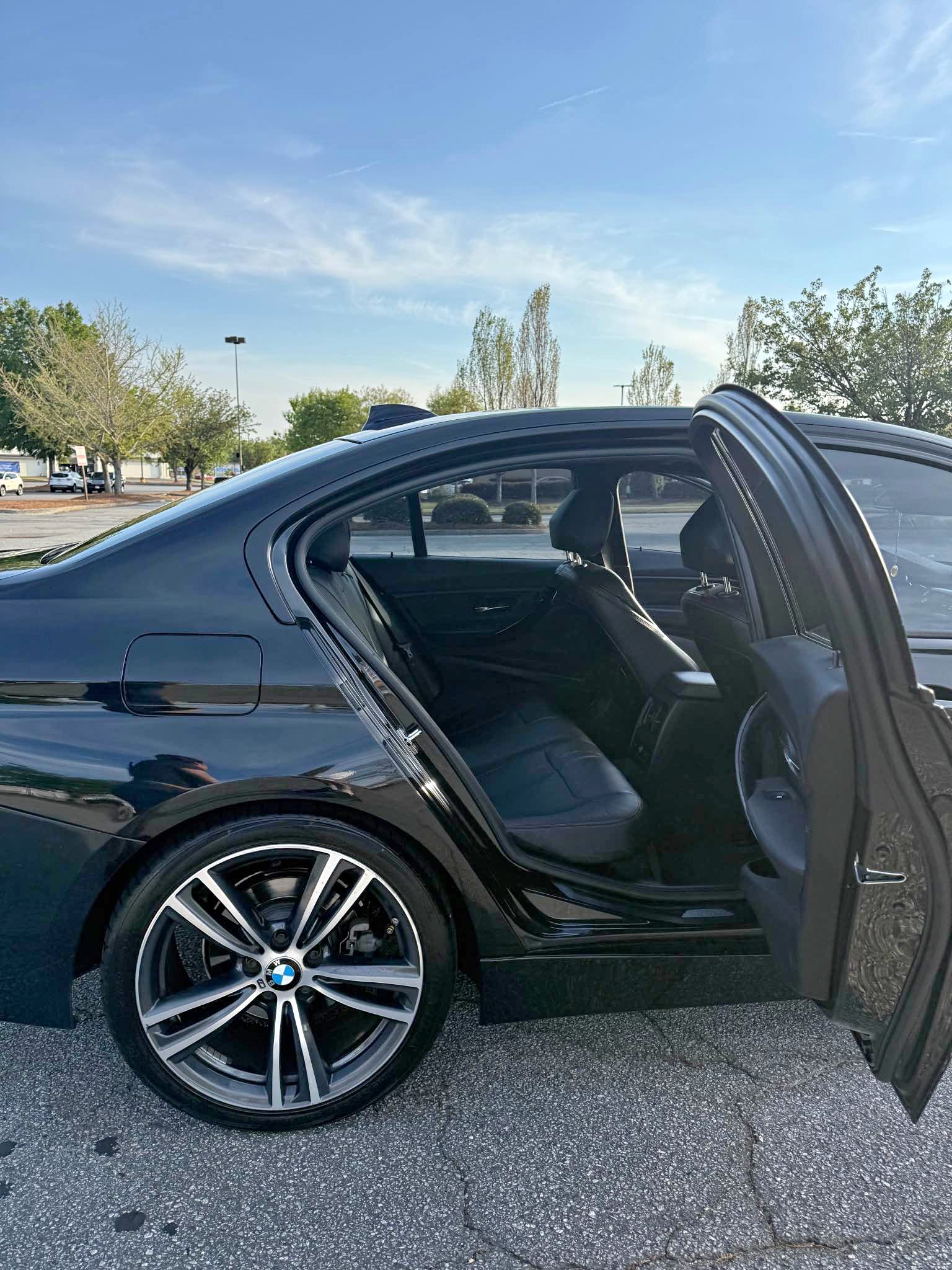 2012 BMW 3 Series - 328i Sedan 4D