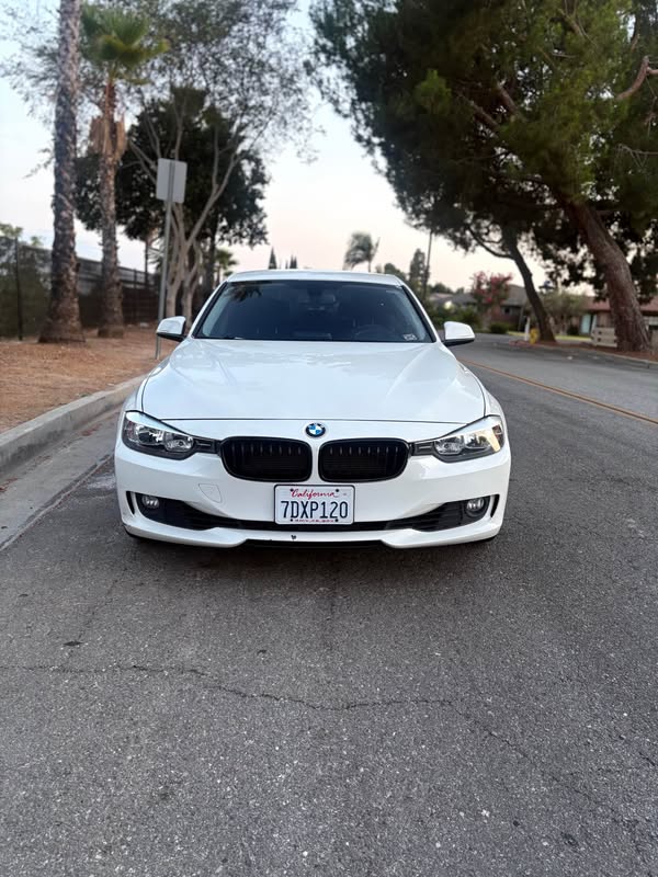 2014 BMW 3 Series - 328i Sedan 4D