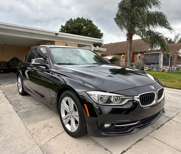 2016 BMW 3 Series - 328i Sedan 4D
