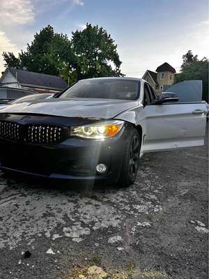2015 BMW 3 Series - 328i xDrive Sedan 4D