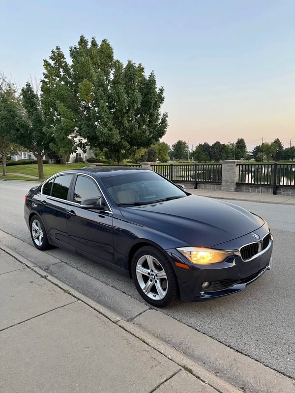 2015 BMW 3 Series - 328i xDrive Sedan 4D