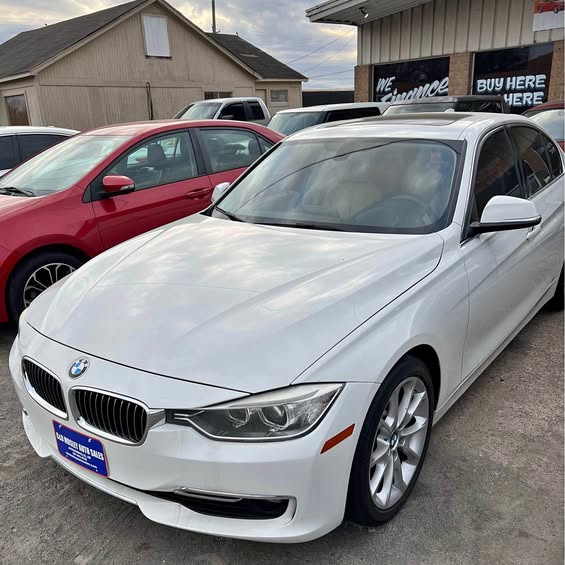 2014 BMW 3 Series - 335xi Sedan 4D