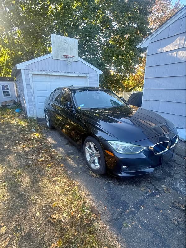 2013 BMW 3 Series - 320i xDrive Sedan 4D
