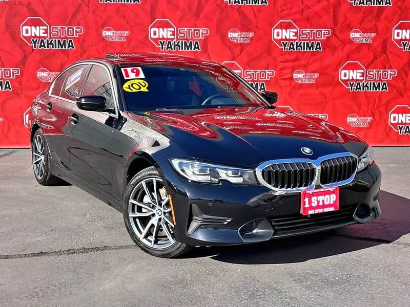 2019 BMW 3 Series - 330i xDrive Sedan 4D