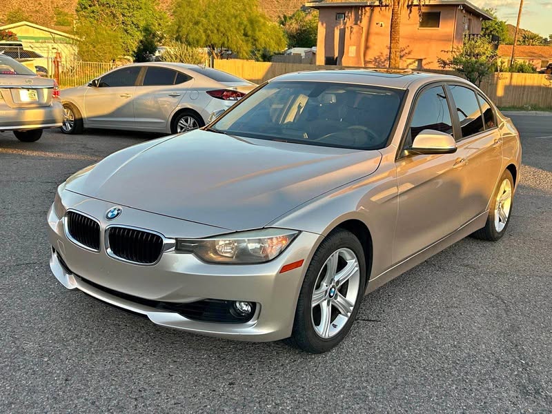 2013 BMW 3 Series - 328i Sedan 4D