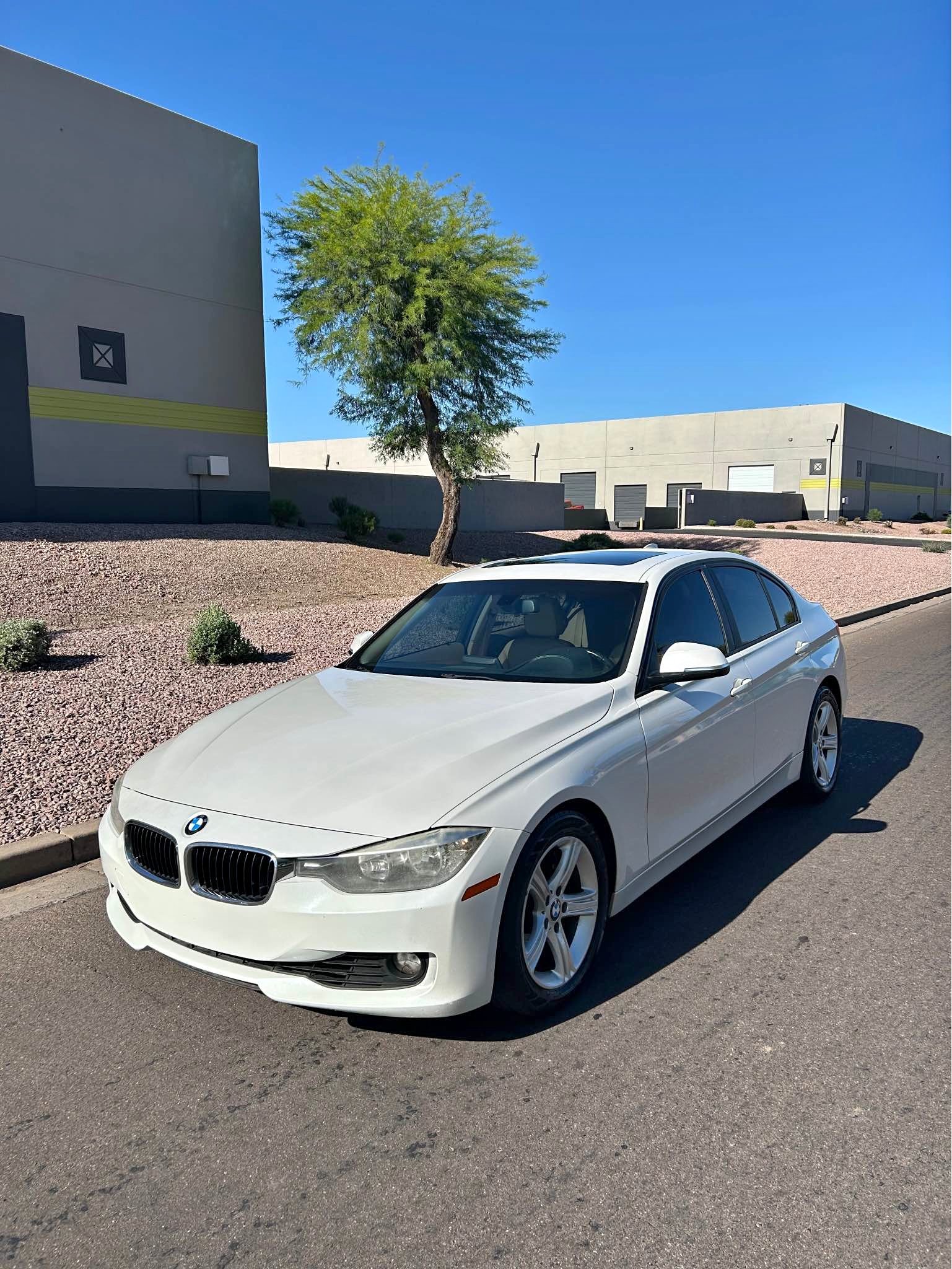 2013 BMW 3 Series - 328i Sedan 4D