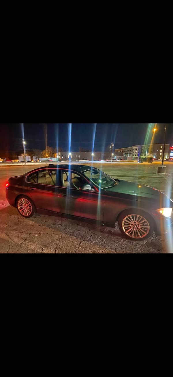 2012 BMW 3 Series - 328i Sedan 4D