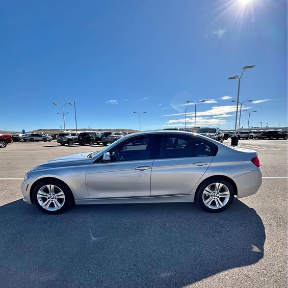 2016 2016 BMW 3 Series - 328i xDrive Sedan 4D