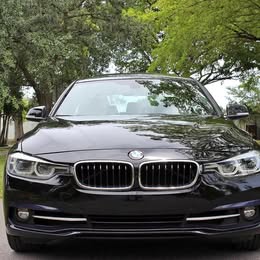 2018 BMW 3 Series - 330i Sedan 4D