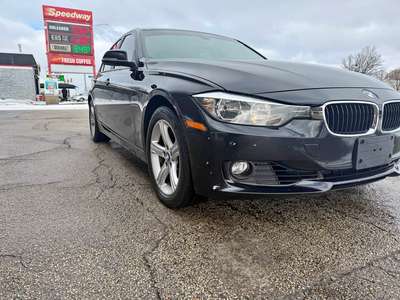 2014 BMW 3 Series - 320i xDrive Sedan 4D