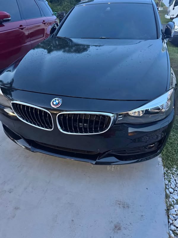 2016 BMW 3 Series - 328i Gran Turismo xDrive Sedan 4D