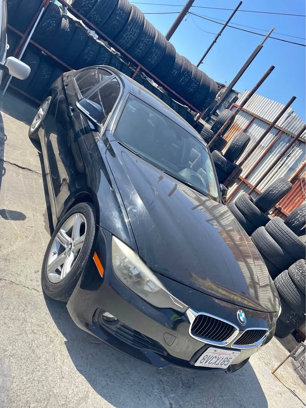 2012 BMW 3 Series - 328i Sedan 4D