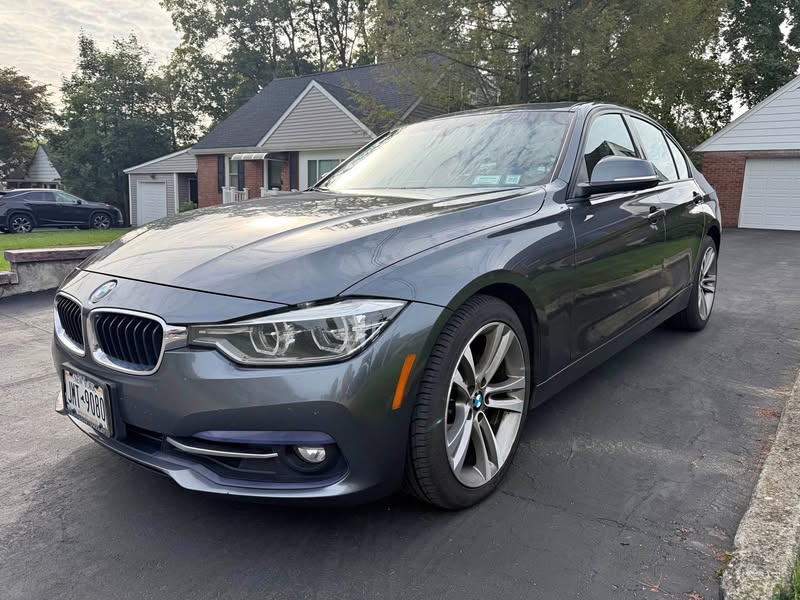 2016 BMW 3 Series - 328i xDrive Sedan 4D