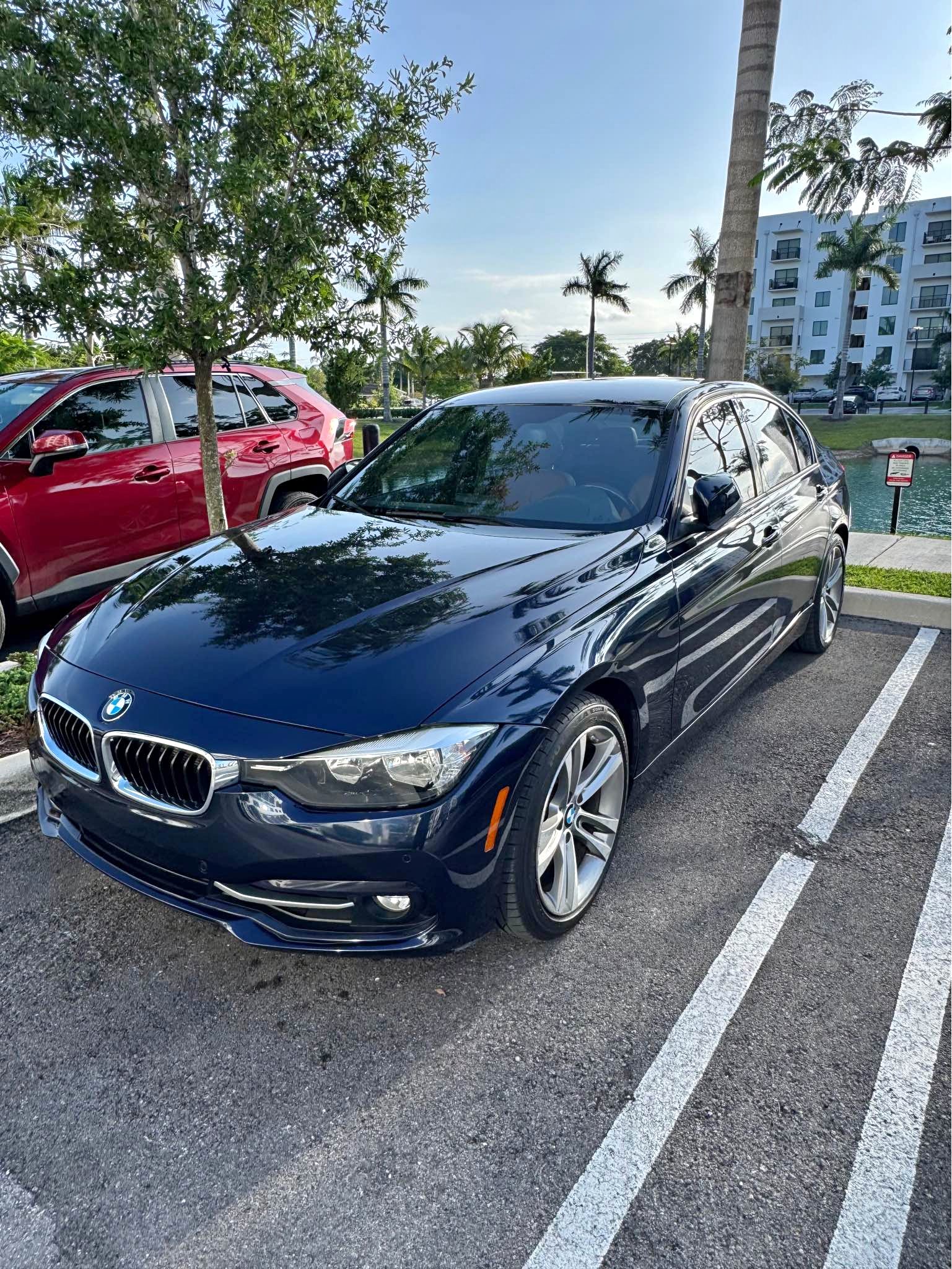 2016 BMW 3 Series - 328i Sedan 4D