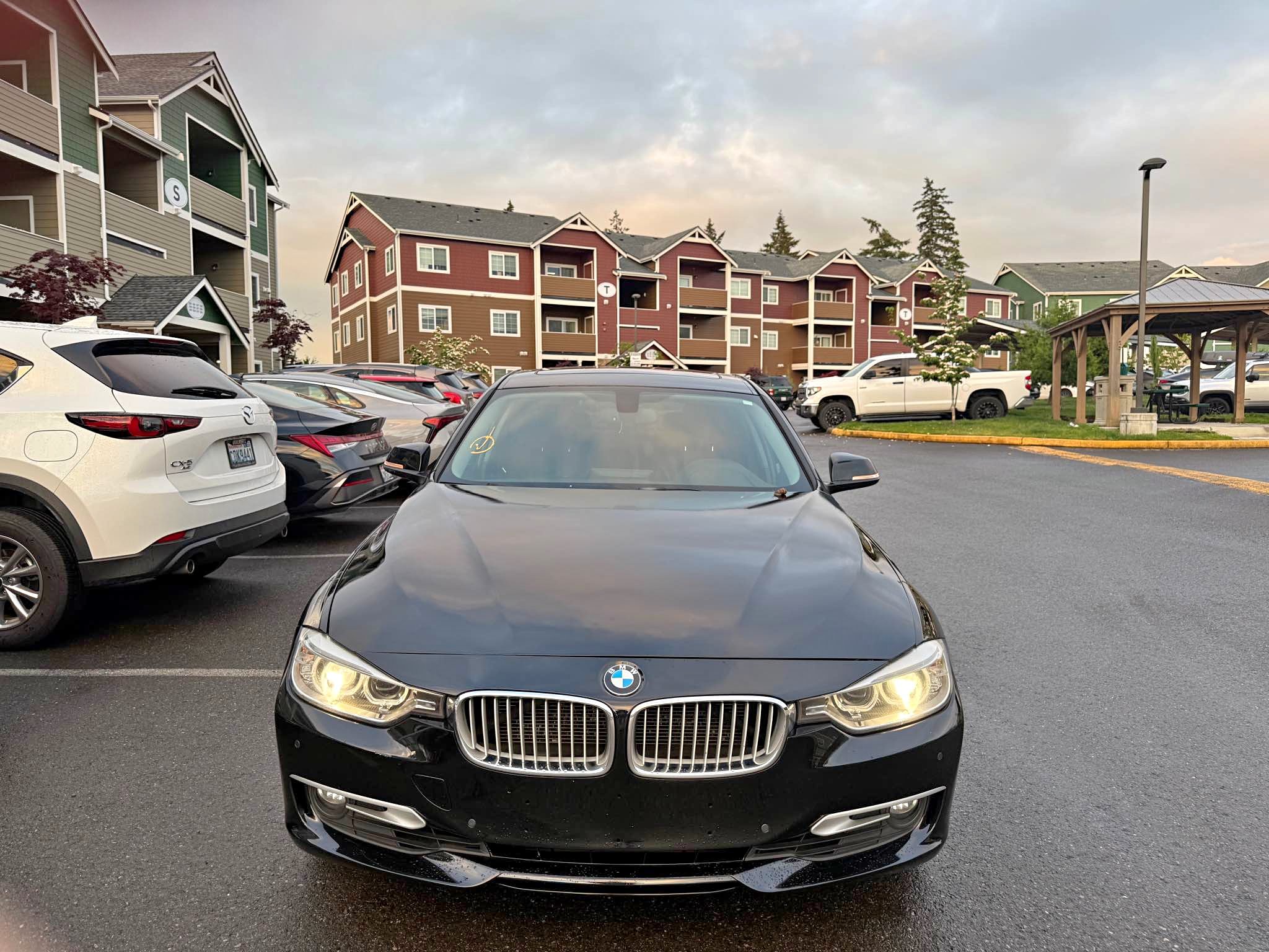 2013 BMW 3 Series - 328i Sedan 4D
