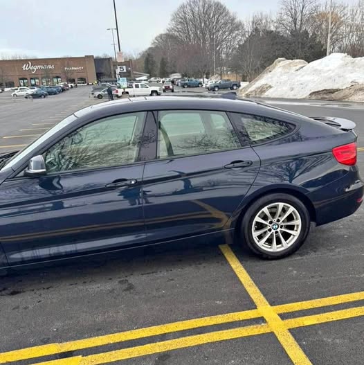 2015 BMW 3 Series - 328i Sedan 4D