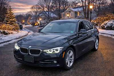 2017 BMW 3 Series - 330e iPerformance Sedan 4D