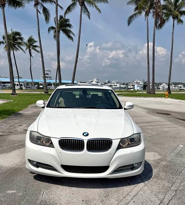 2012 BMW 3 Series - 335d Sedan 4D