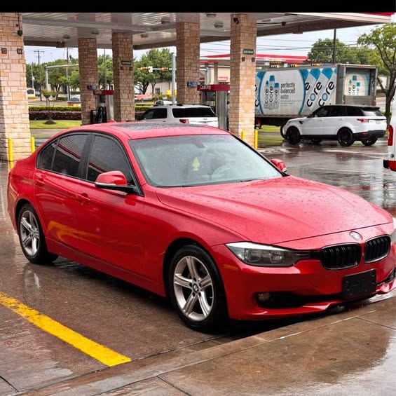 2013 BMW 3 Series - 328i xDrive Sedan 4D