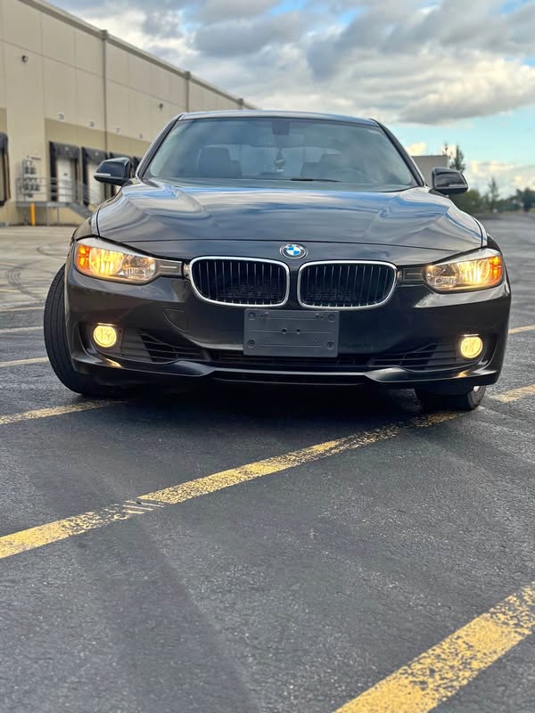 2012 BMW 3 Series - 328i xDrive Sedan 4D