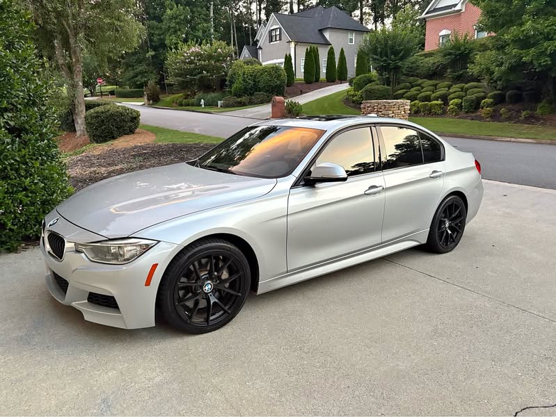 2013 BMW 3 Series - 335i Sedan 4D