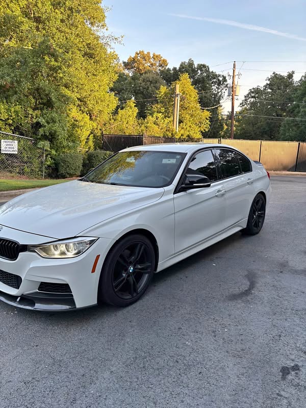 2013 BMW 3 Series - 328i Sedan 4D