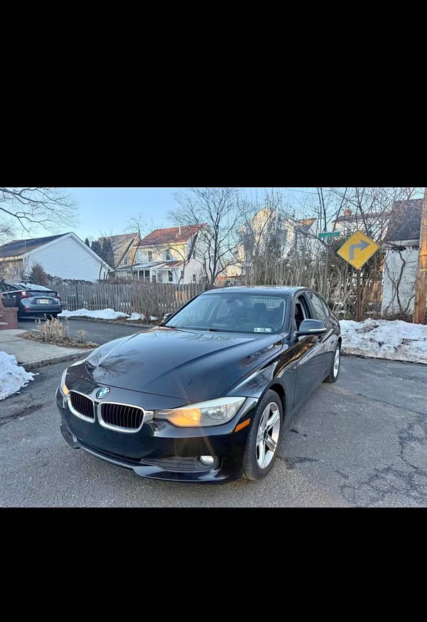 2013 BMW 3 Series - 320i xDrive Sedan 4D