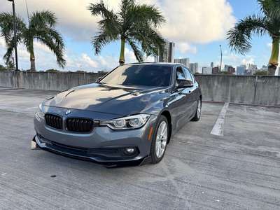 2018 BMW 3 Series - 320i Sedan 4D