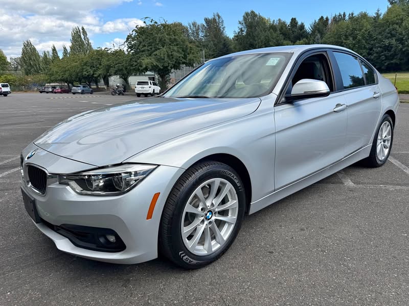 2018 BMW 3 Series - 320i Sedan 4D