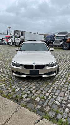 2014 BMW 3 Series - 320i xDrive Sedan 4D