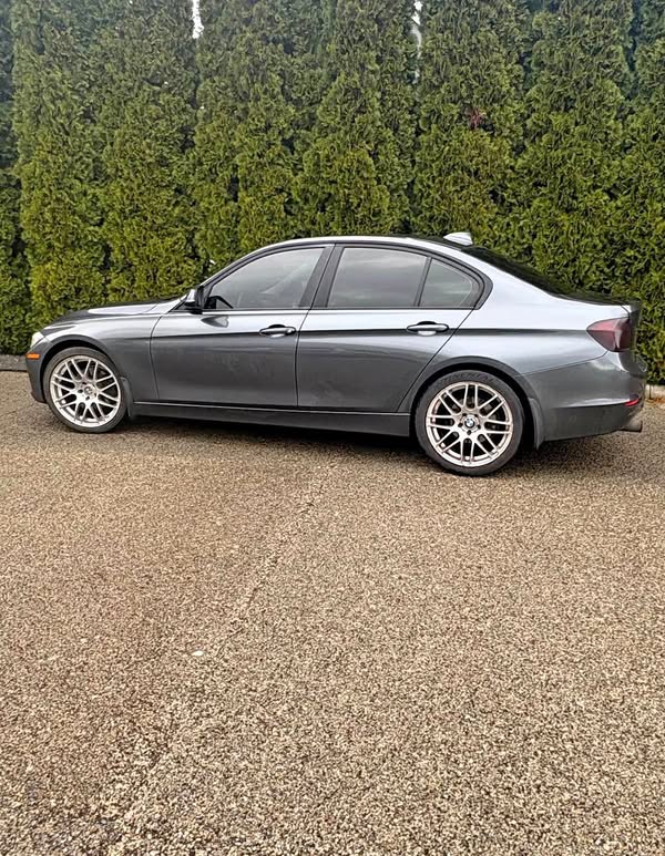 2013 BMW 3 Series - 328i xDrive Sedan 4D