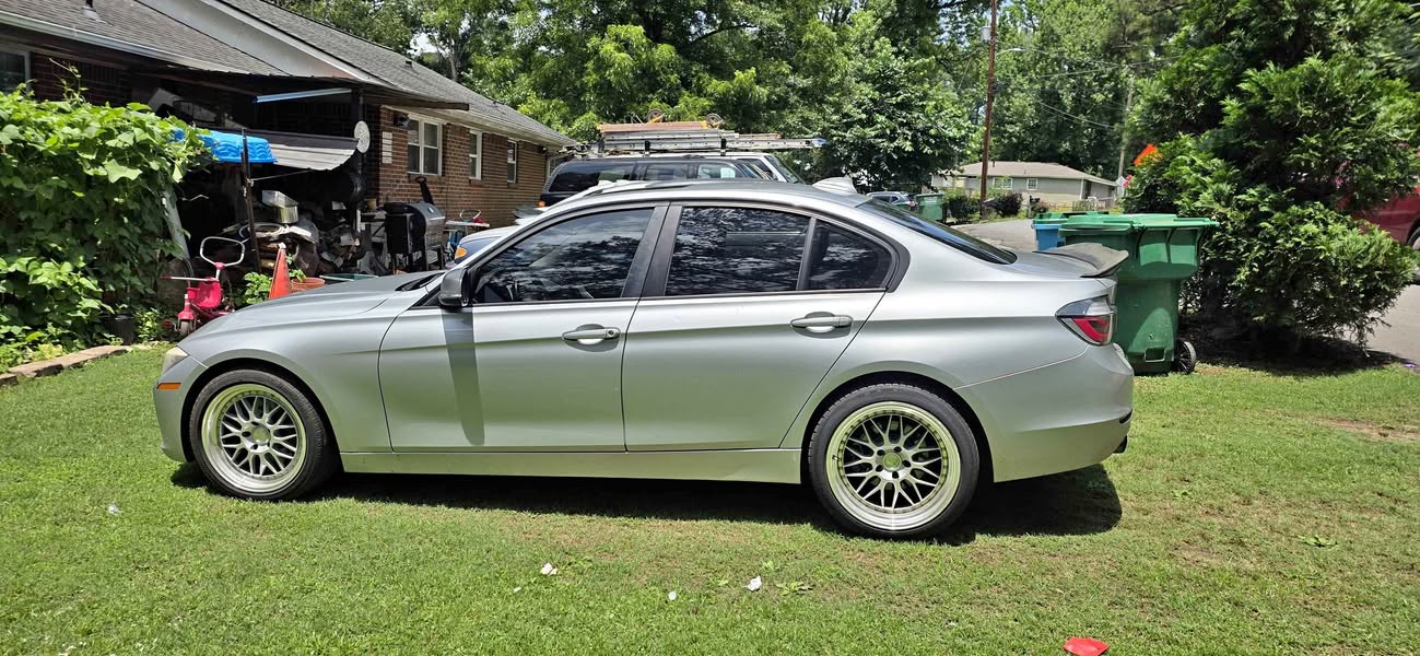 2012 BMW 3 Series - 328i Sedan 4D