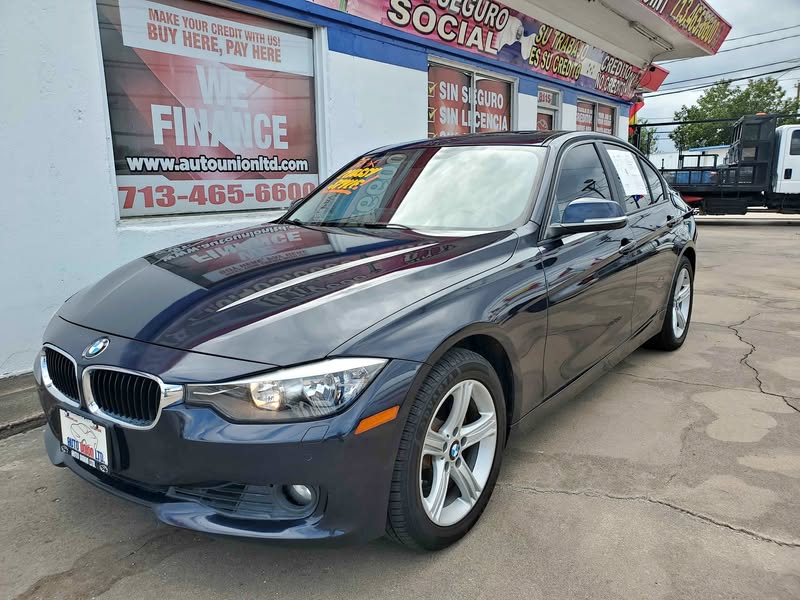 2015 BMW 3 Series - 328i Sedan 4D
