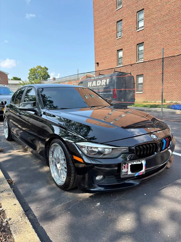 2013 BMW 3 Series - 328xi Sedan 4D