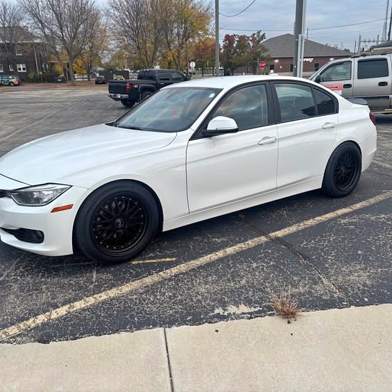 2013 BMW 3 Series - 328i Sedan 4D