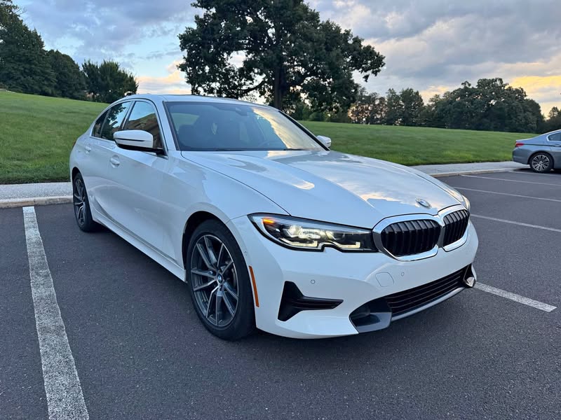 2019 BMW 3 Series - 330i xDrive Sedan 4D