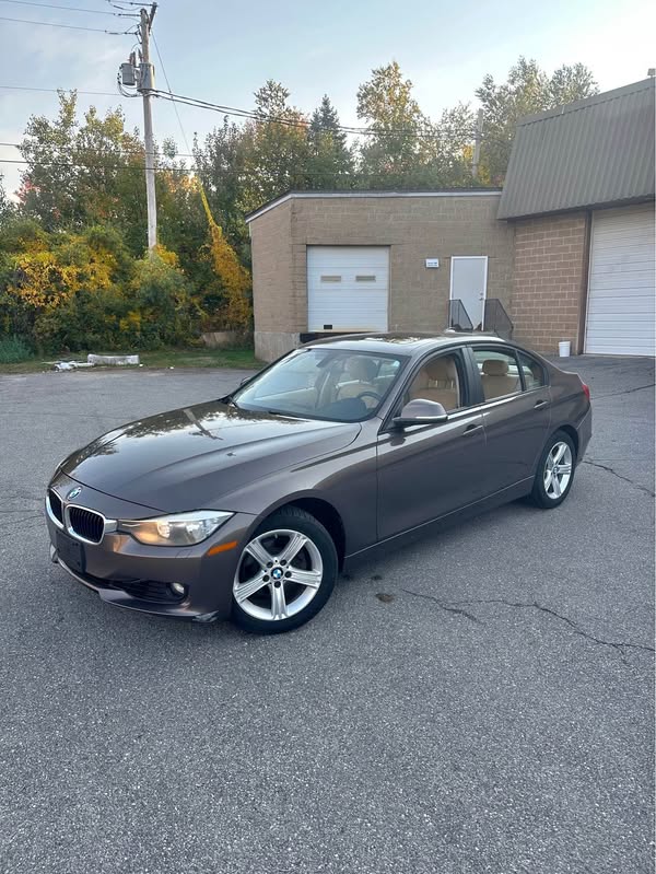 2013 BMW 3 Series - 328i xDrive Sedan 4D