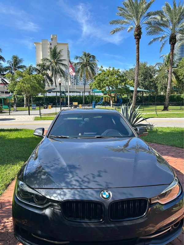 2016 BMW 3 Series - 328i Sedan 4D