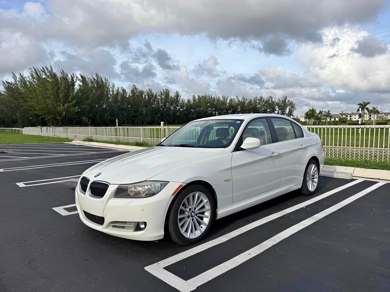 2012 BMW 3 Series - 335d Sedan 4D