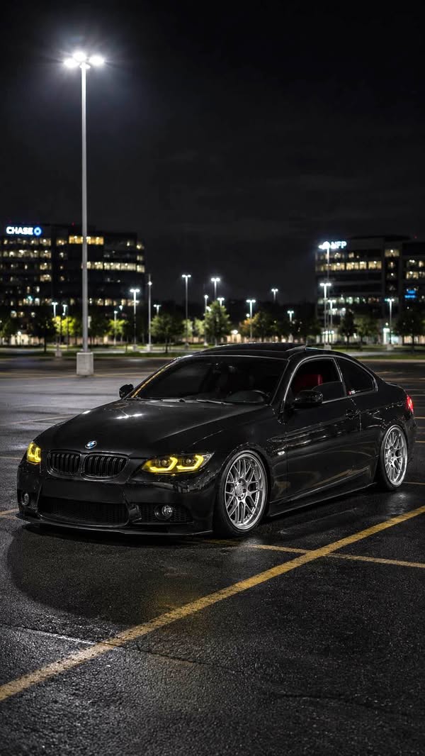 2012 BMW 3 Series - 335i xDrive Coupe 2D