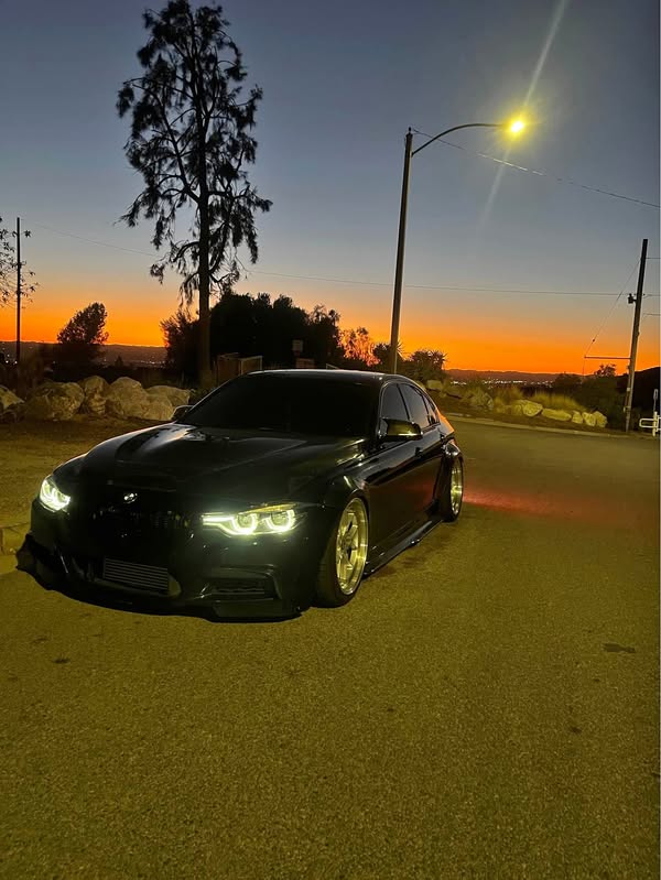 2013 BMW 3 Series - 335i Sedan 4D