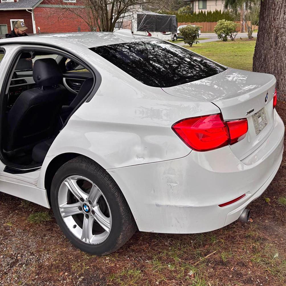 2014 BMW 3 Series - 320i xDrive Sedan 4D