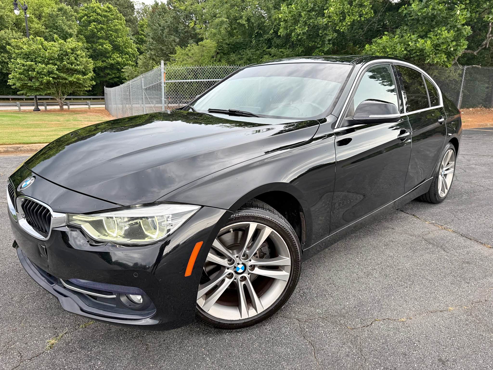 2017 BMW 3 Series - 330i Sedan 4D