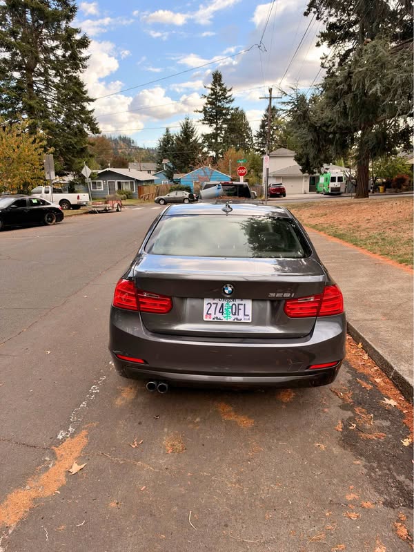 2014 BMW 3 Series - 328i Sedan 4D