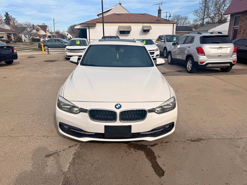 2016 BMW 3 Series - 328i xDrive Sedan 4D