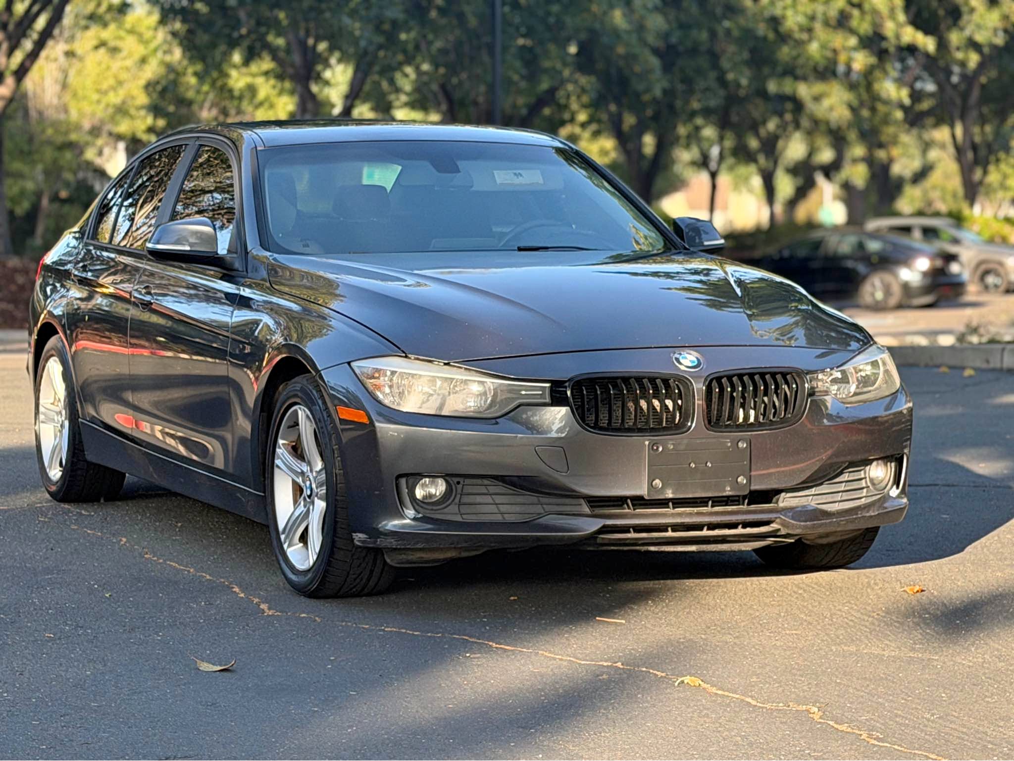 2013 BMW 3 Series - 320i Sedan 4D
