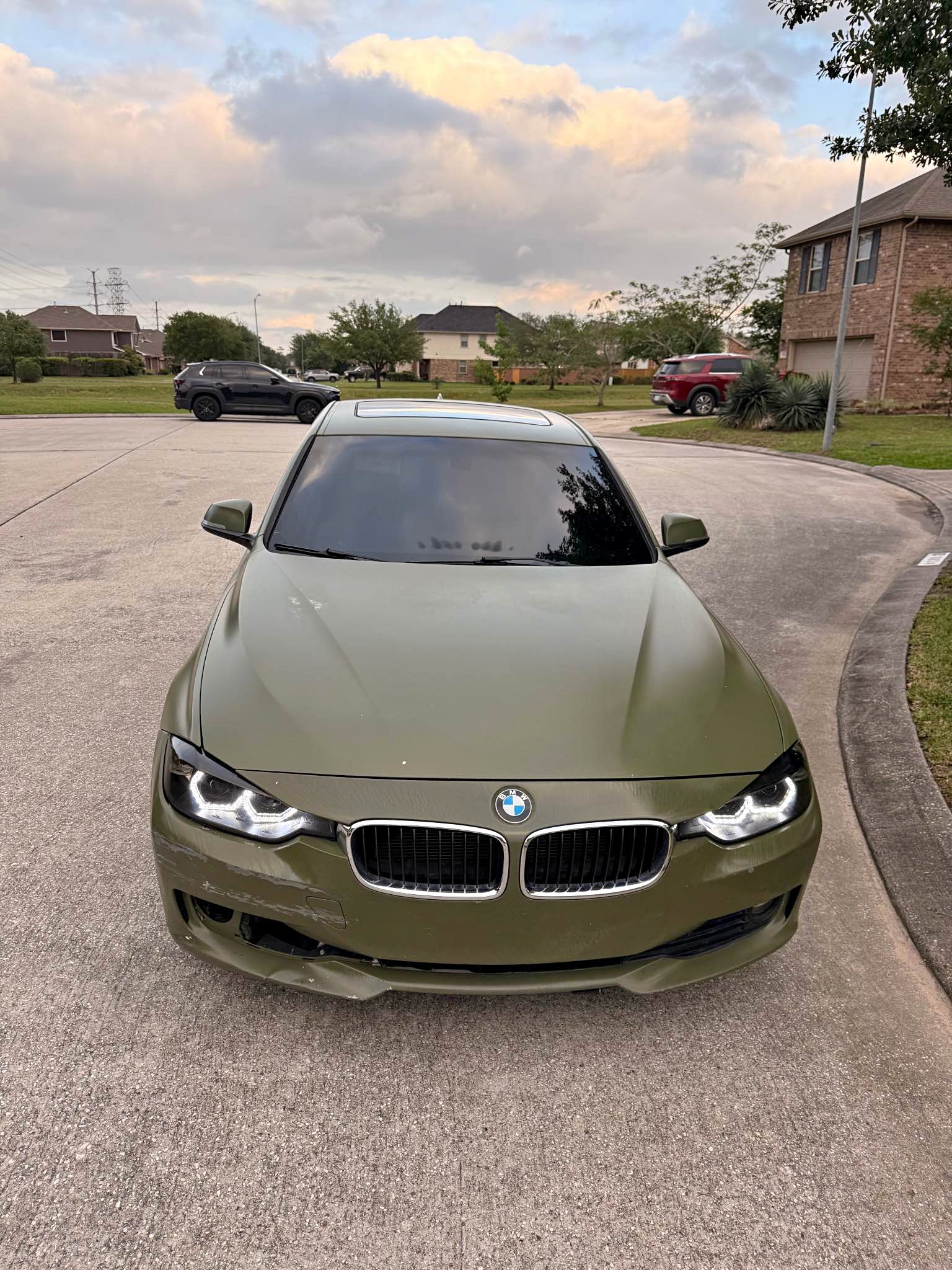 2014 BMW 3 Series - 320i Sedan 4D
