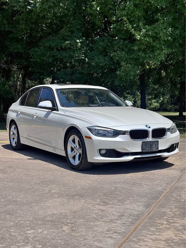 2014 BMW 3 Series - 328i Sedan 4D
