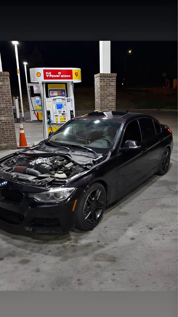 2014 BMW 3 Series - 328i Sedan 4D