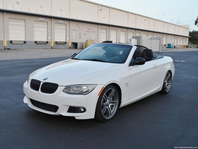 2013 BMW 3-Series 335is Convertible 2D